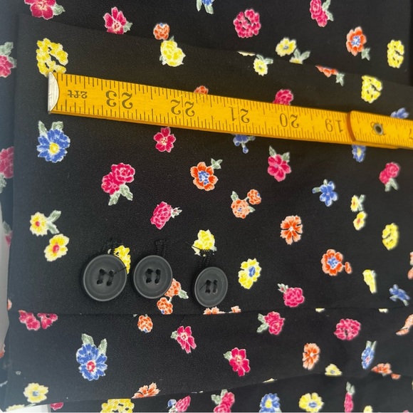 Tahari ASL Floral Toss Black Blazer Jacket – Size L – NWT Colorful Print - Picture 12 of 13